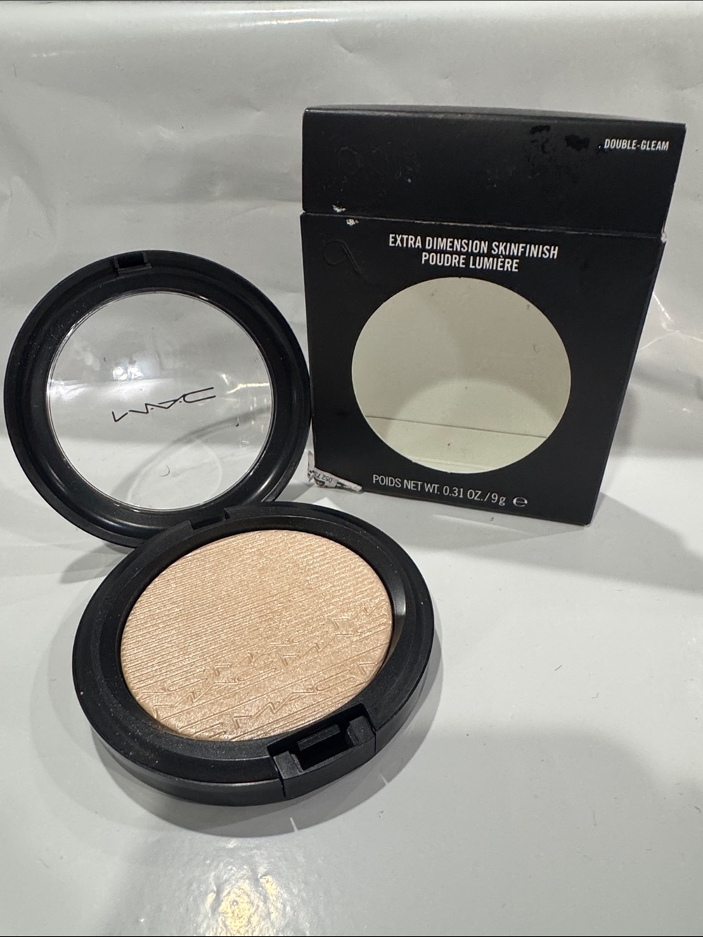 Mac extra dimension skin finish double gleam